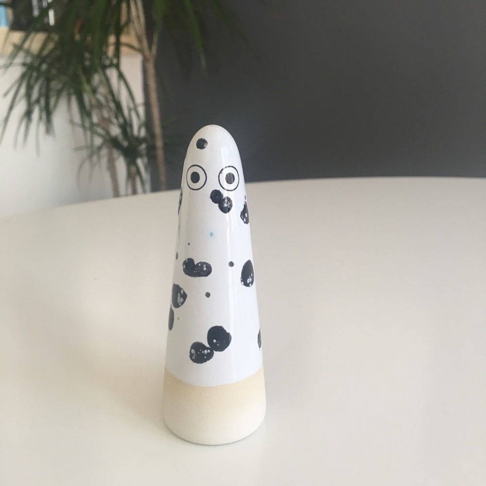 Studio Arhoj Ghost